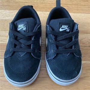 Toddler Nike sb sneakers